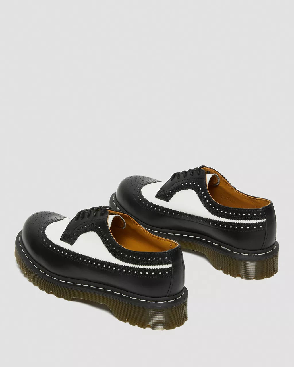3989 Bex Black White Smooth
