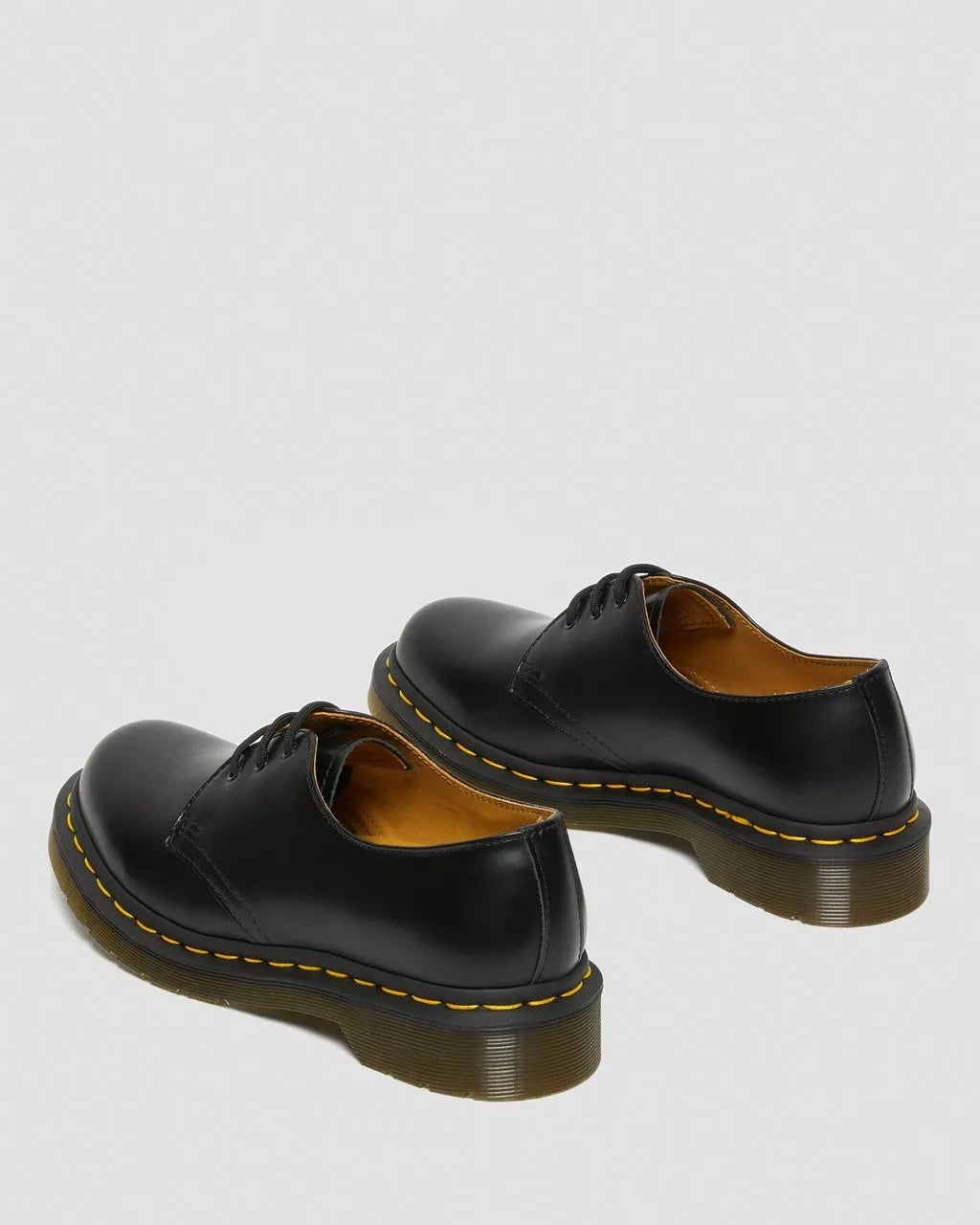 1461 W Black Smooth