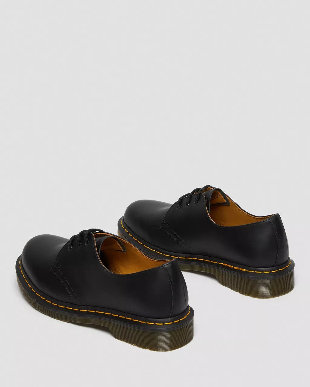 1461 Black Smooth
