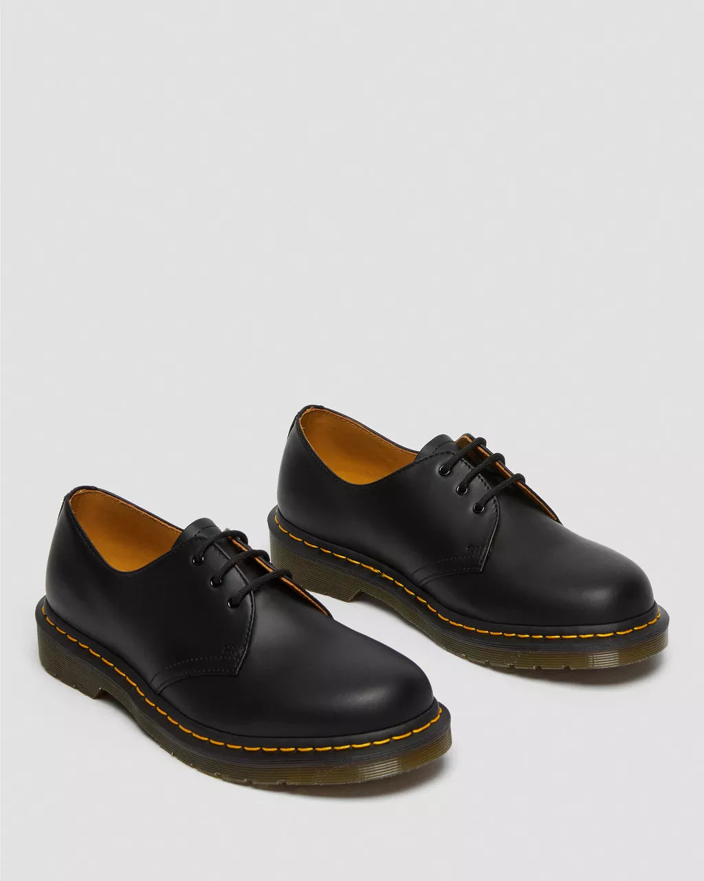 1461 Black Smooth