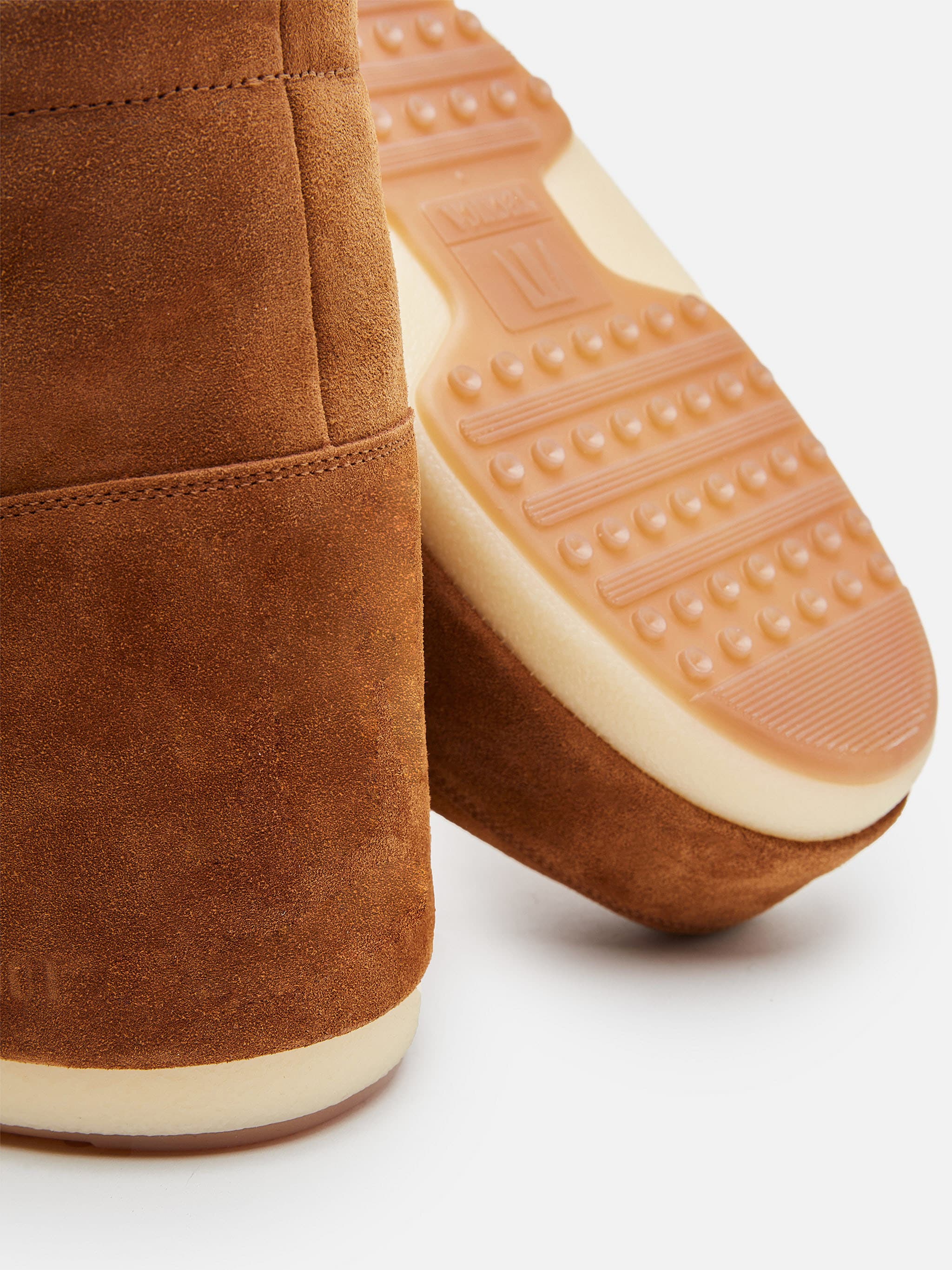 Icon Low Nolace Suede